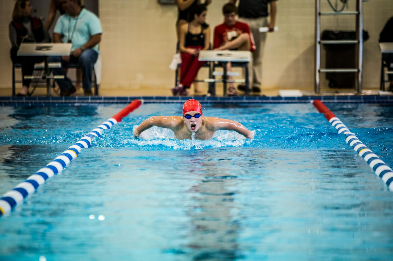 Una lezione di Nuoto Agonistico ad Athlon Club